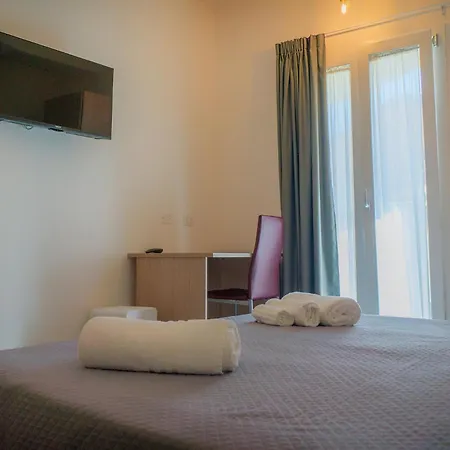 Old Town Pensión Tortolì