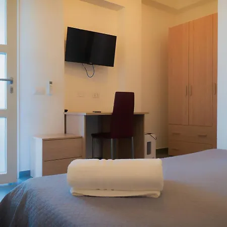 Pensión Old Town 3*